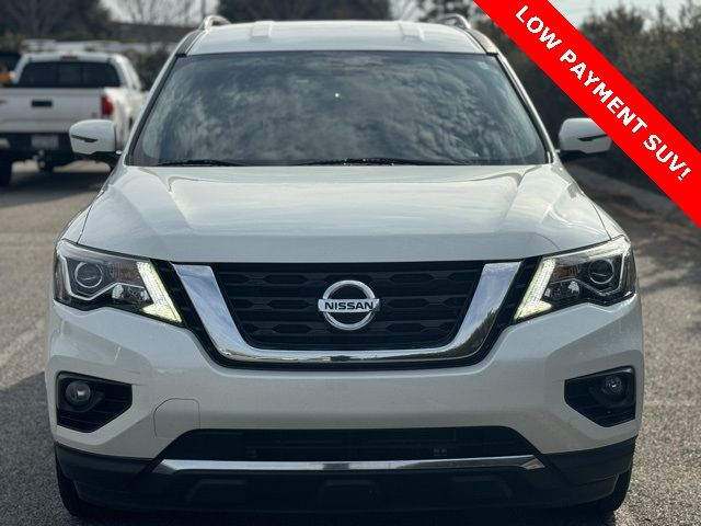 2020 Nissan Pathfinder SL