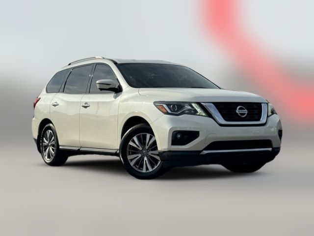 2020 Nissan Pathfinder SL