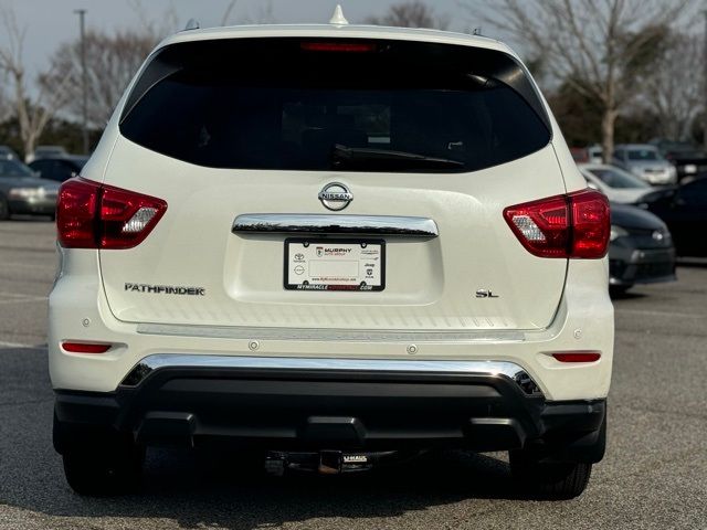 2020 Nissan Pathfinder SL