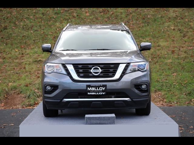 2020 Nissan Pathfinder SL