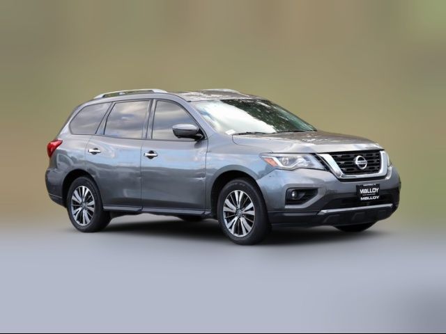 2020 Nissan Pathfinder SL