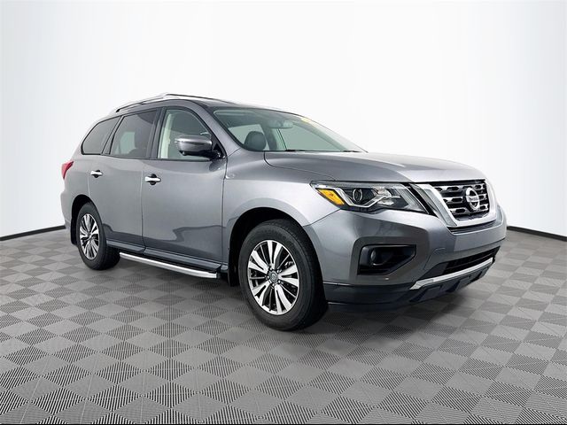 2020 Nissan Pathfinder SL