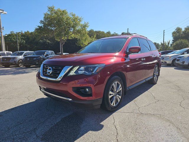 2020 Nissan Pathfinder SL