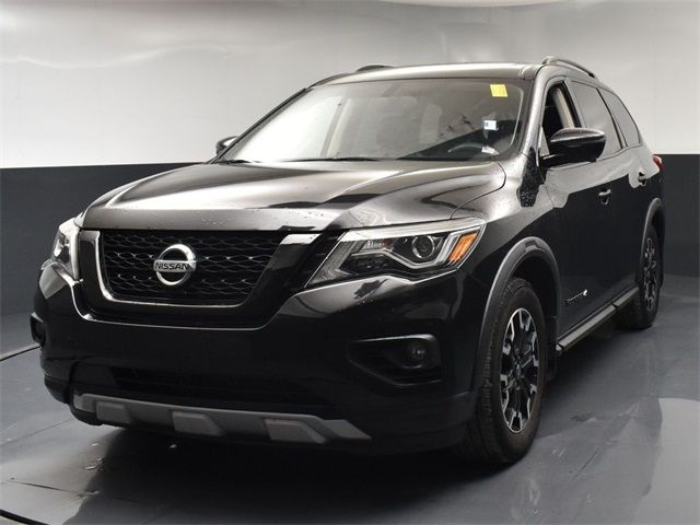 2020 Nissan Pathfinder SL