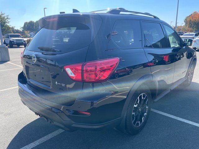 2020 Nissan Pathfinder SL