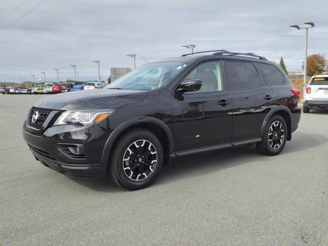 2020 Nissan Pathfinder SL