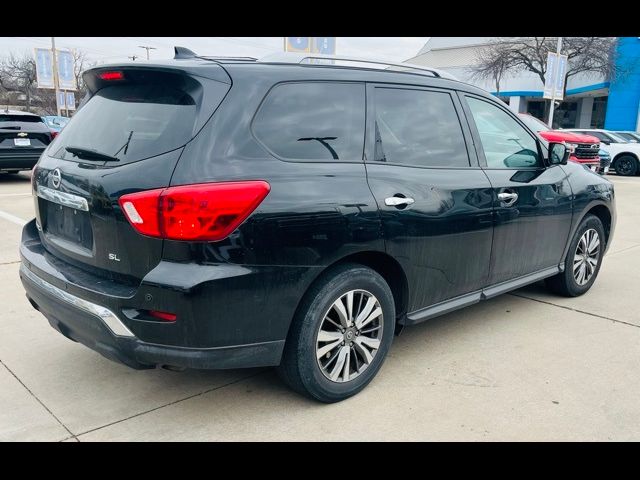 2020 Nissan Pathfinder SL