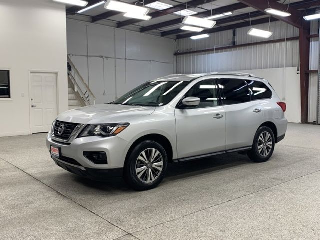 2020 Nissan Pathfinder SL