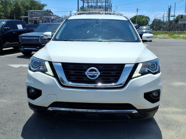 2020 Nissan Pathfinder SL