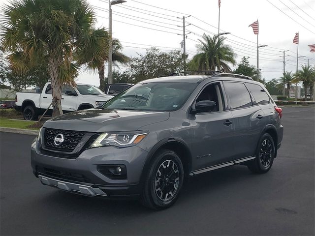 2020 Nissan Pathfinder SL