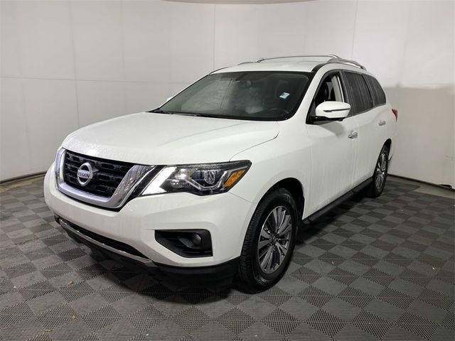 2020 Nissan Pathfinder SL