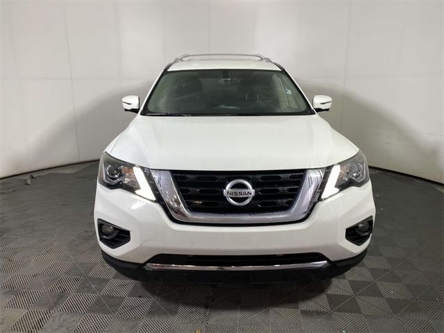 2020 Nissan Pathfinder SL