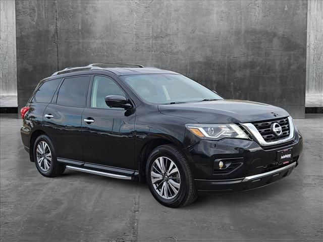 2020 Nissan Pathfinder SL