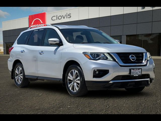 2020 Nissan Pathfinder SL