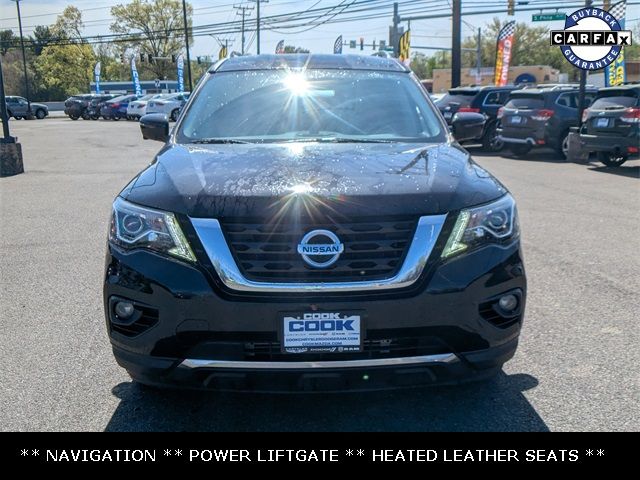 2020 Nissan Pathfinder SL