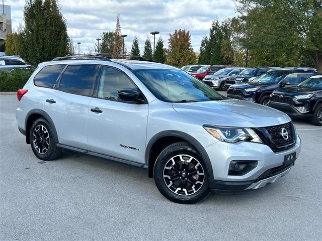 2020 Nissan Pathfinder SL