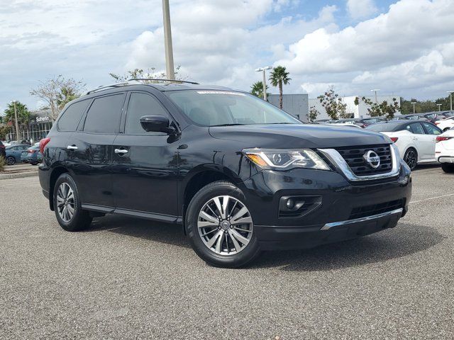 2020 Nissan Pathfinder SL