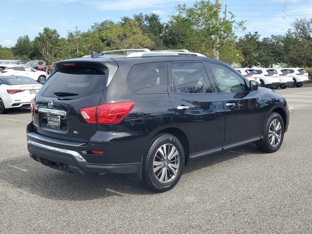 2020 Nissan Pathfinder SL