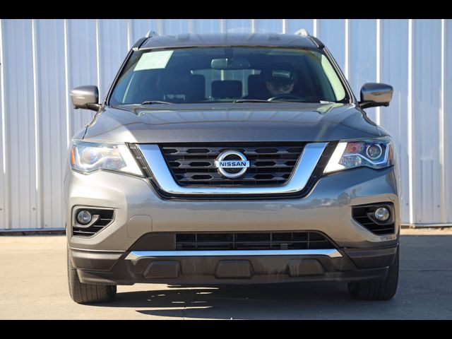 2020 Nissan Pathfinder SL