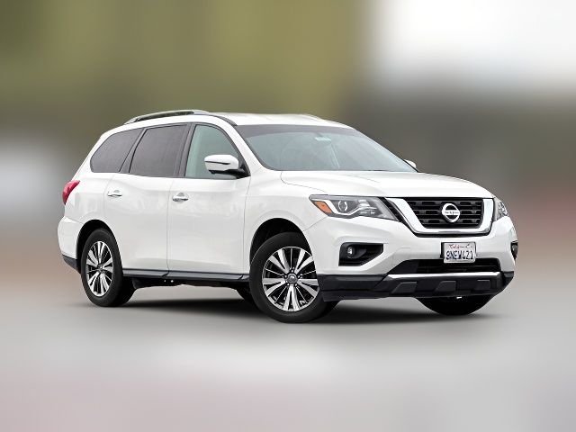 2020 Nissan Pathfinder SL