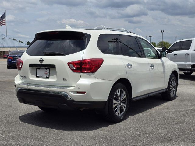 2020 Nissan Pathfinder SL