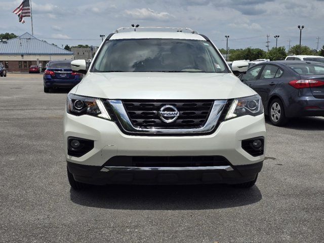 2020 Nissan Pathfinder SL