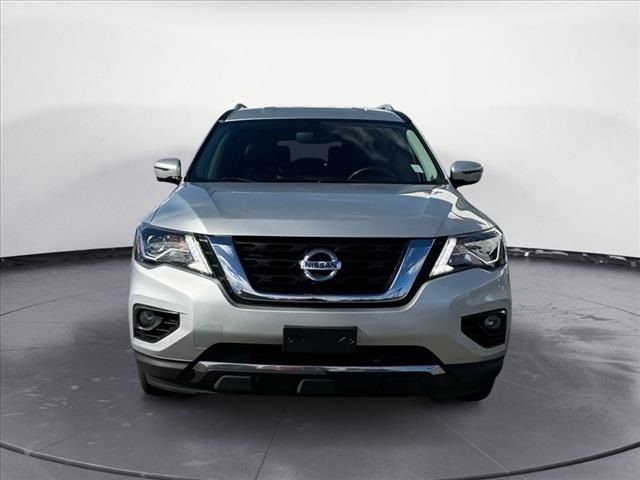 2020 Nissan Pathfinder SL