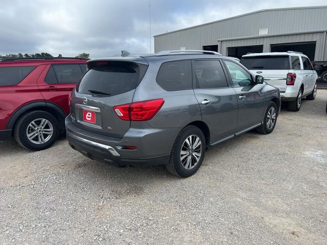 2020 Nissan Pathfinder SL