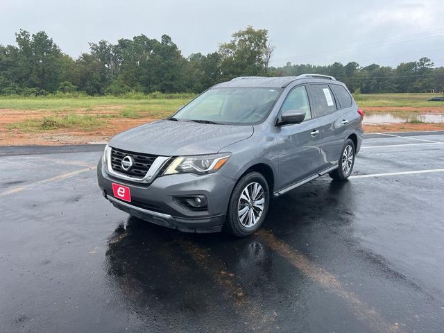 2020 Nissan Pathfinder SL