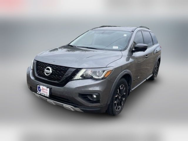 2020 Nissan Pathfinder SL