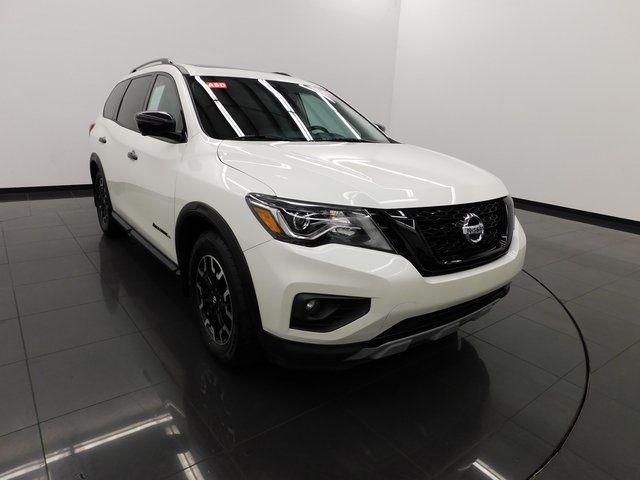 2020 Nissan Pathfinder SL