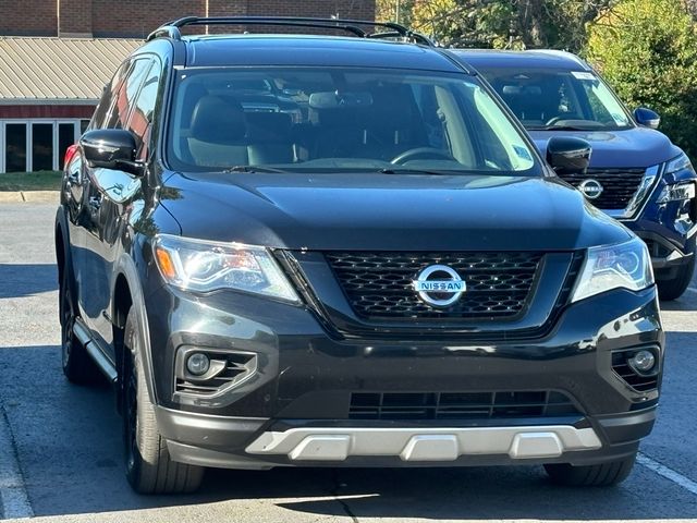 2020 Nissan Pathfinder SL