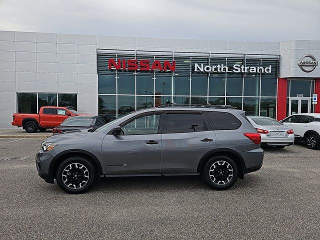 2020 Nissan Pathfinder SL