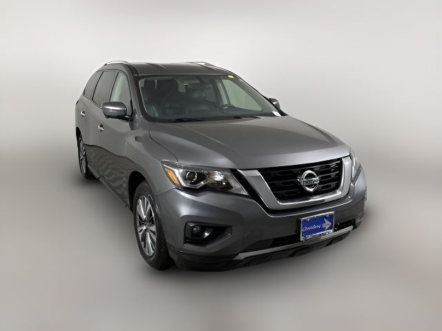 2020 Nissan Pathfinder SL