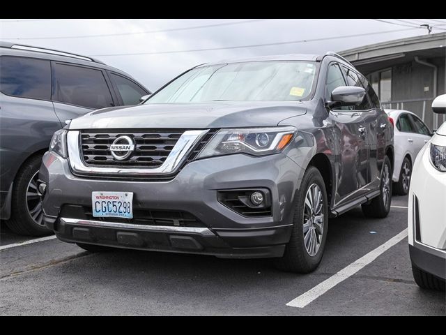 2020 Nissan Pathfinder SL