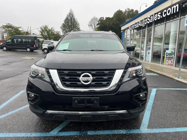 2020 Nissan Pathfinder SL