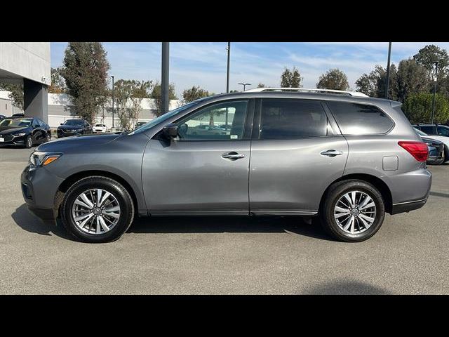 2020 Nissan Pathfinder SL