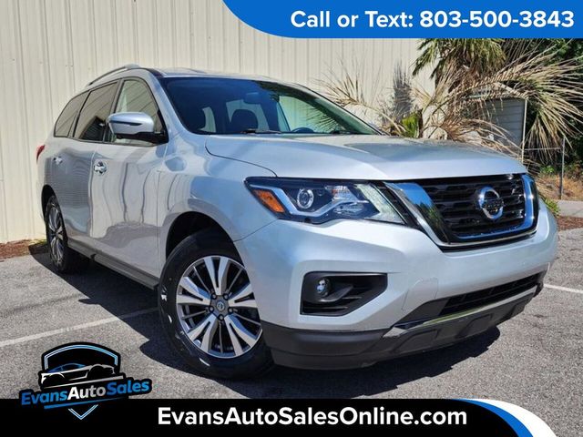 2020 Nissan Pathfinder SL