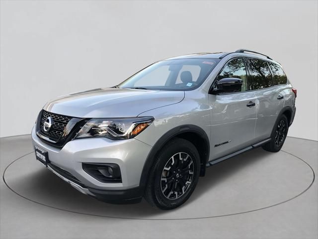 2020 Nissan Pathfinder SL