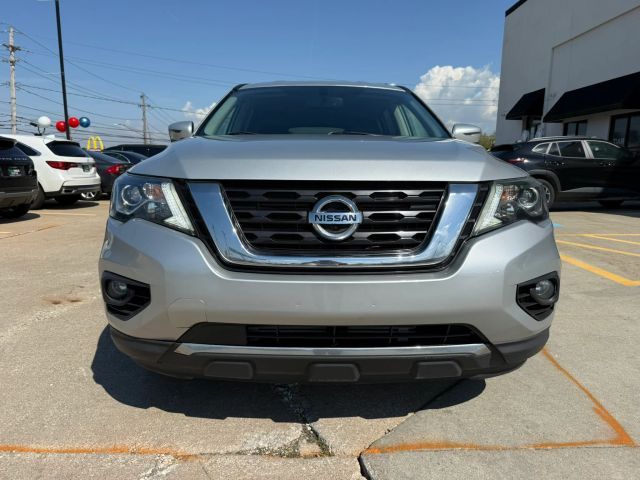 2020 Nissan Pathfinder SL