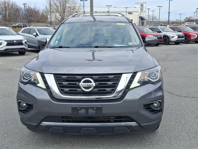 2020 Nissan Pathfinder SV