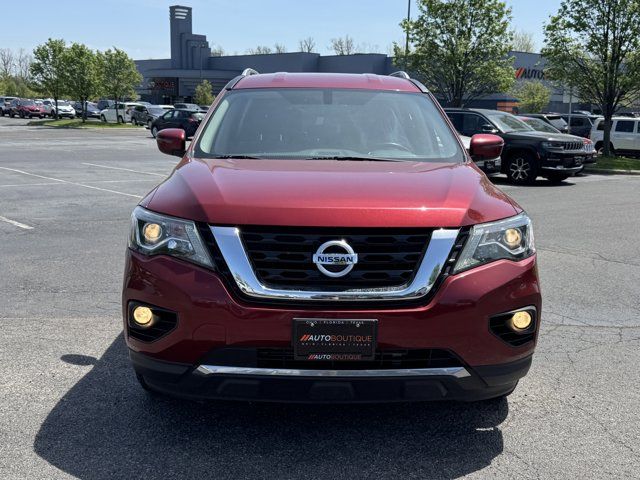 2020 Nissan Pathfinder SV
