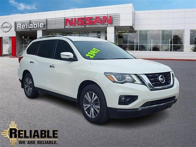 2020 Nissan Pathfinder SV