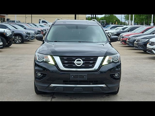 2020 Nissan Pathfinder SV