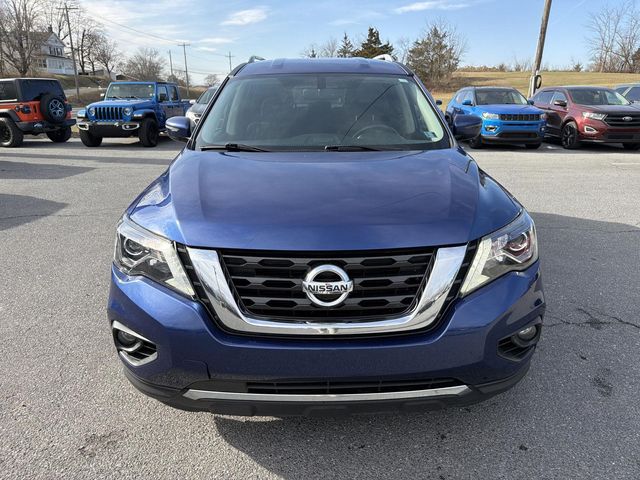 2020 Nissan Pathfinder SV