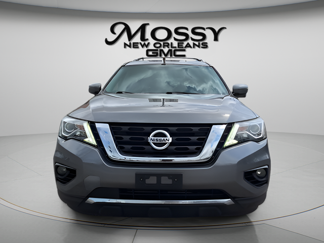 2020 Nissan Pathfinder SV
