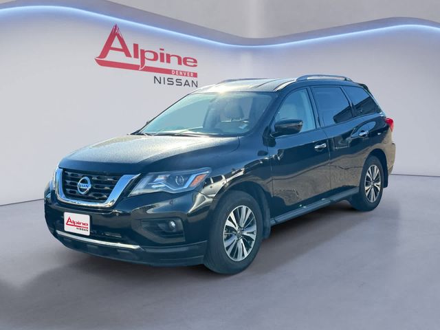 2020 Nissan Pathfinder SV