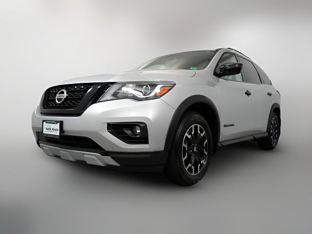 2020 Nissan Pathfinder SV