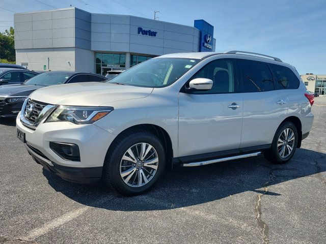 2020 Nissan Pathfinder SV