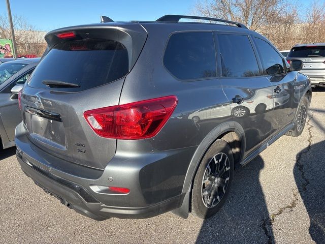 2020 Nissan Pathfinder SV